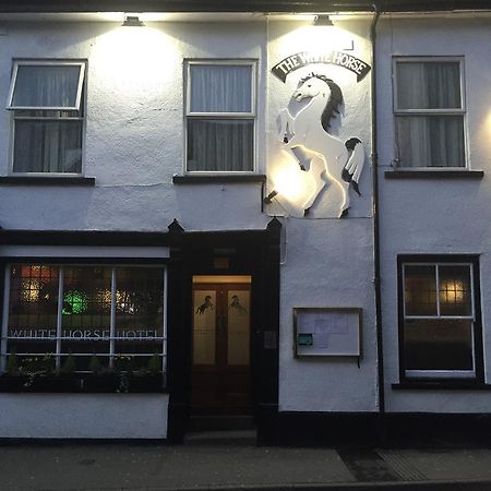 White Horse Hotel Builth Wells Kültér fotó